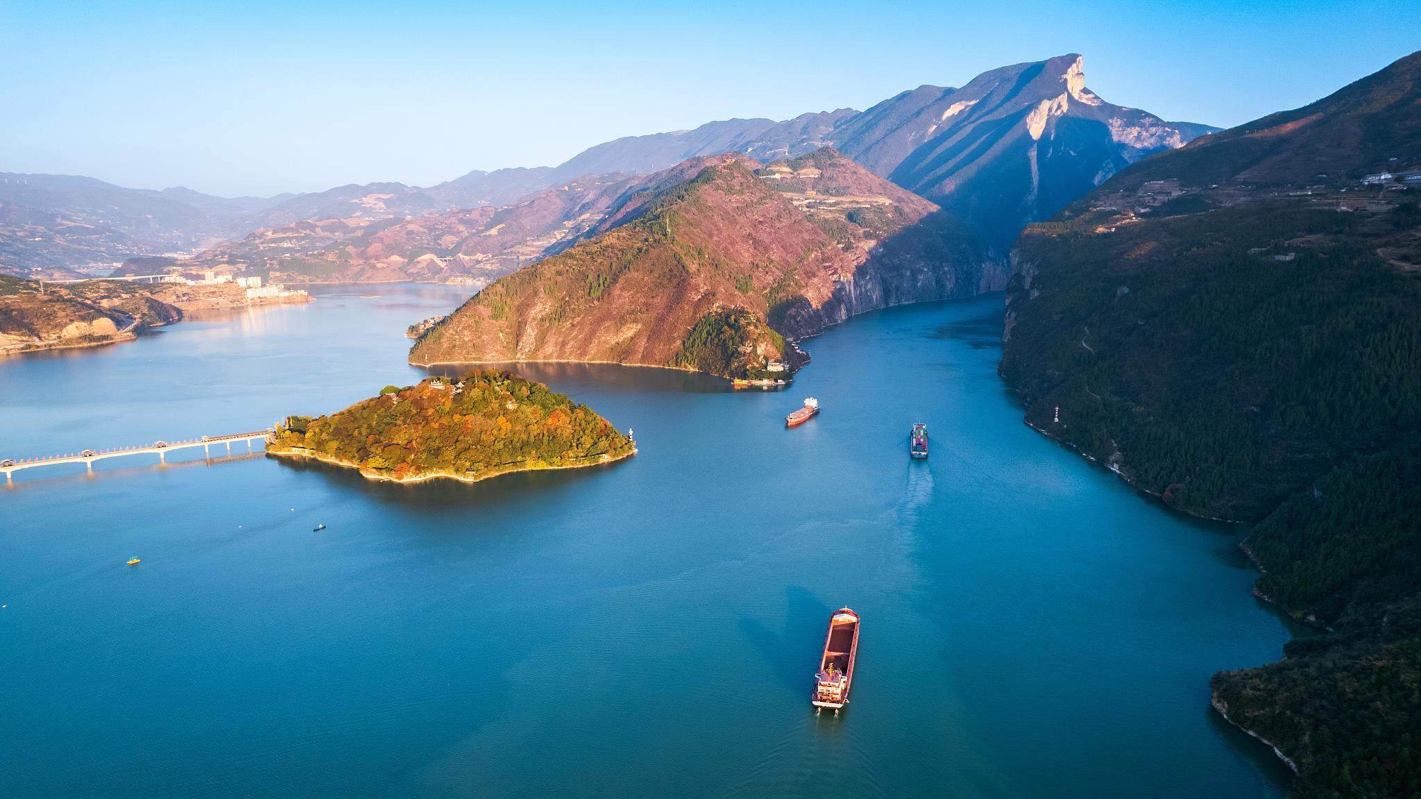 Qutang-Gorge-Yangtze-River